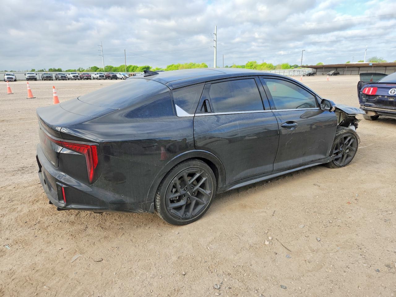 2025 KIA K4 GT-LINE TURBO photo 7
