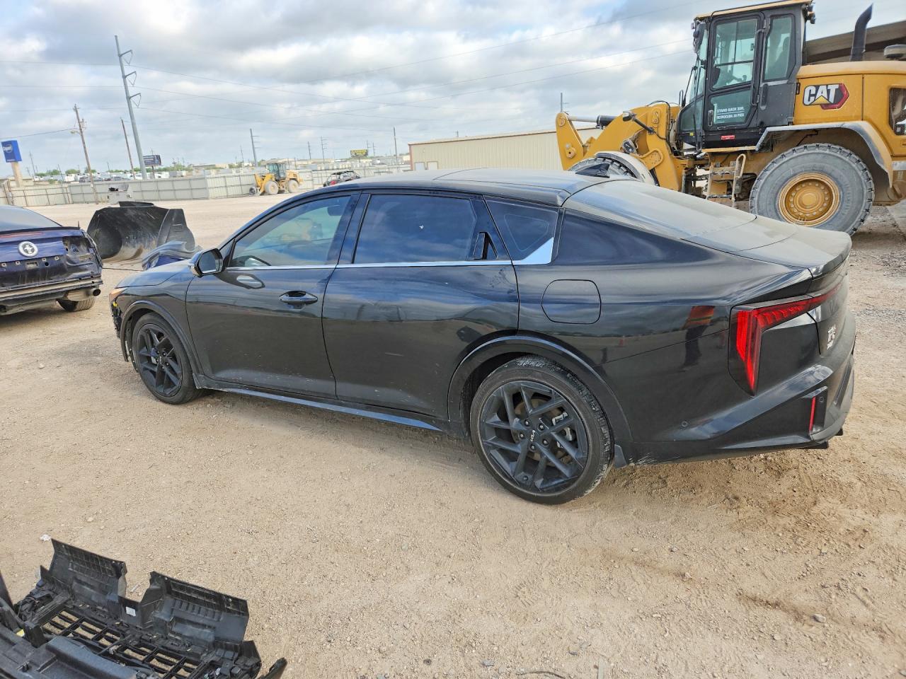 2025 KIA K4 GT-LINE TURBO photo 4