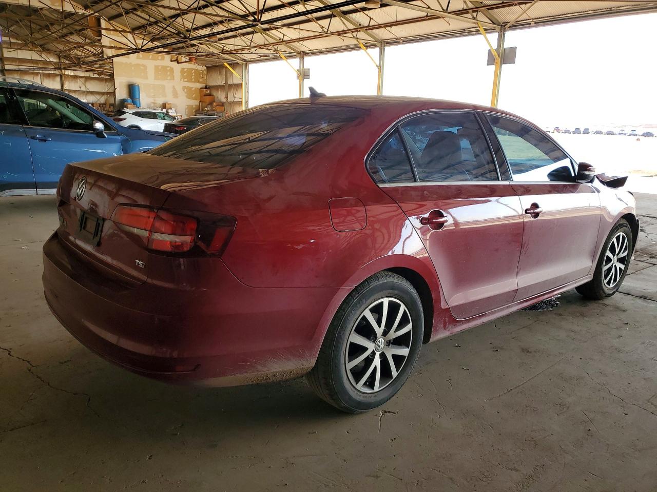 2017 VOLKSWAGEN JETTA SE photo 3