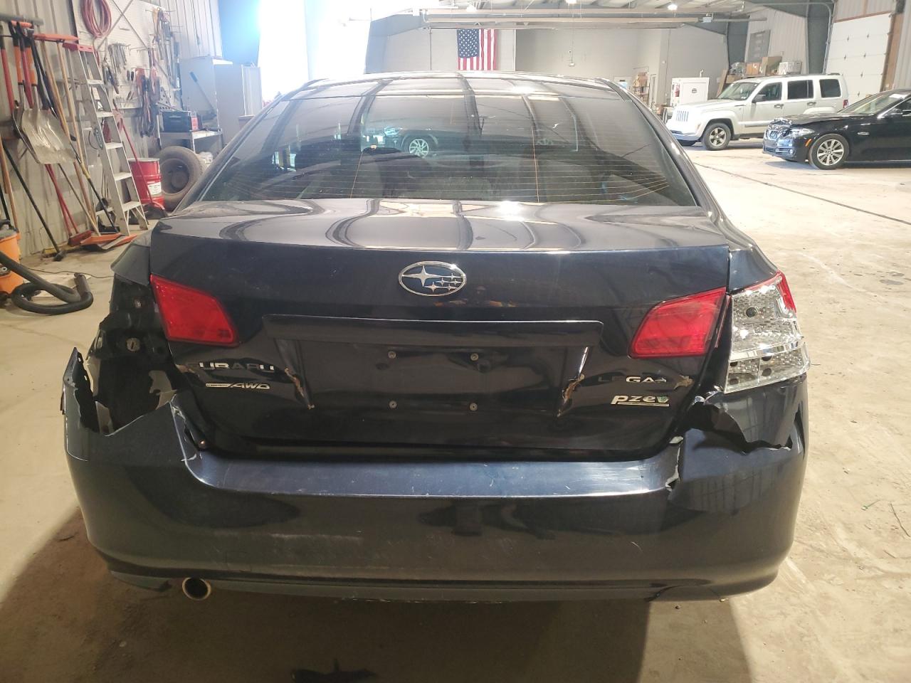 2013 SUBARU LEGACY 2.5I PREMIUM photo 11