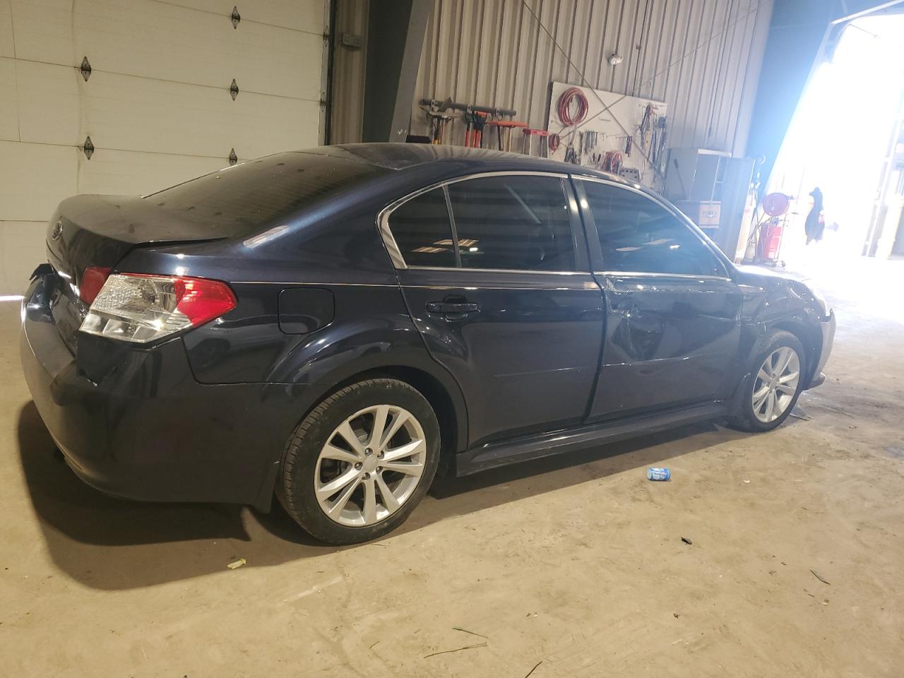 2013 SUBARU LEGACY 2.5I PREMIUM photo 5