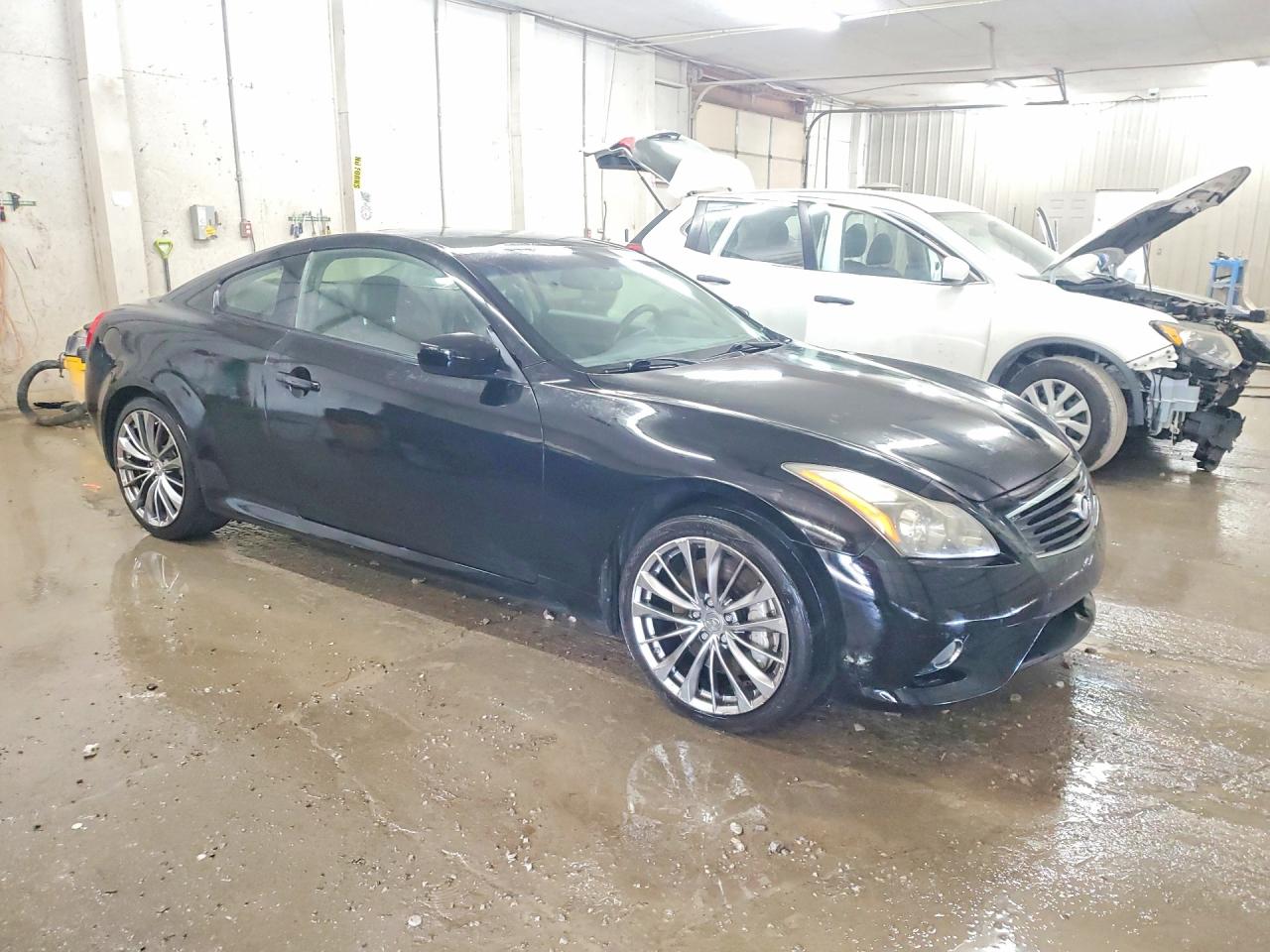 2011 INFINITI G37 COUPE BASE photo 4