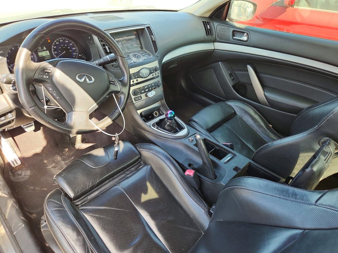 2011 INFINITI G37 COUPE BASE photo 8