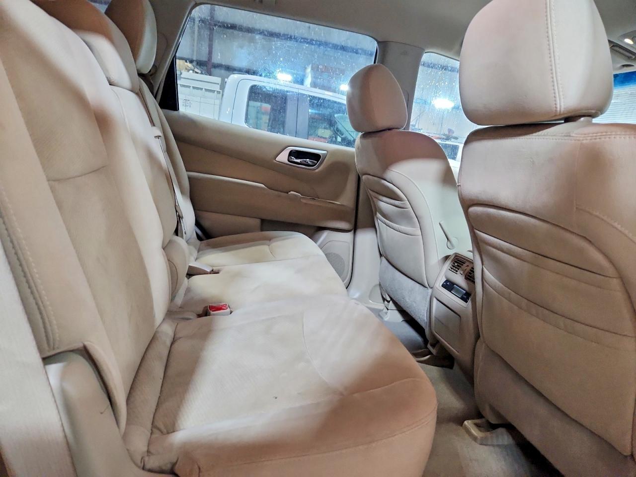 2013 NISSAN PATHFINDER S photo 11