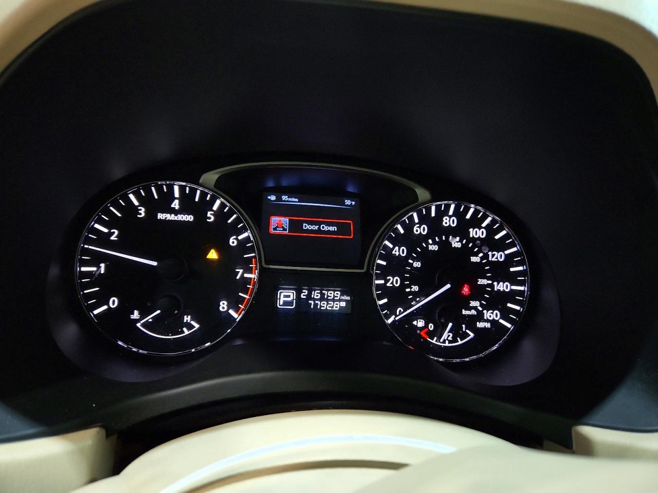 2013 NISSAN PATHFINDER S photo 9