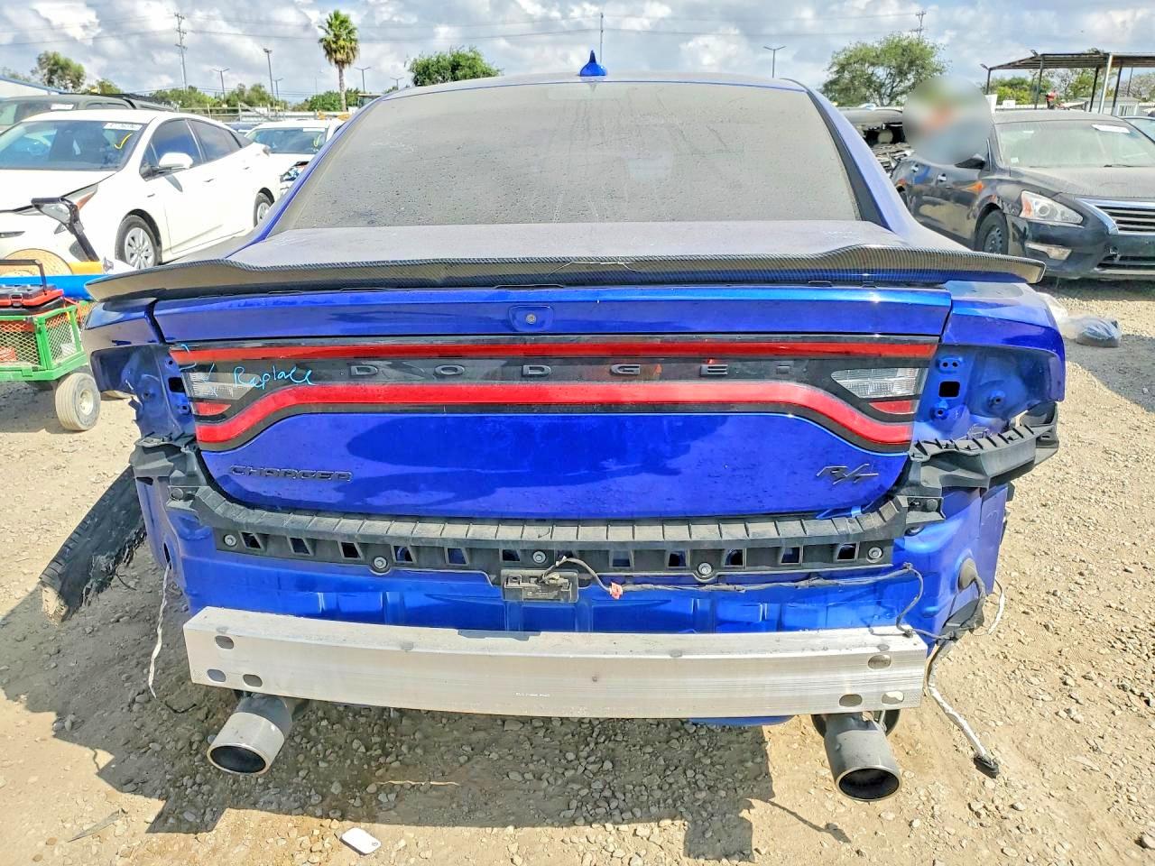2020 DODGE CHARGER R photo 6