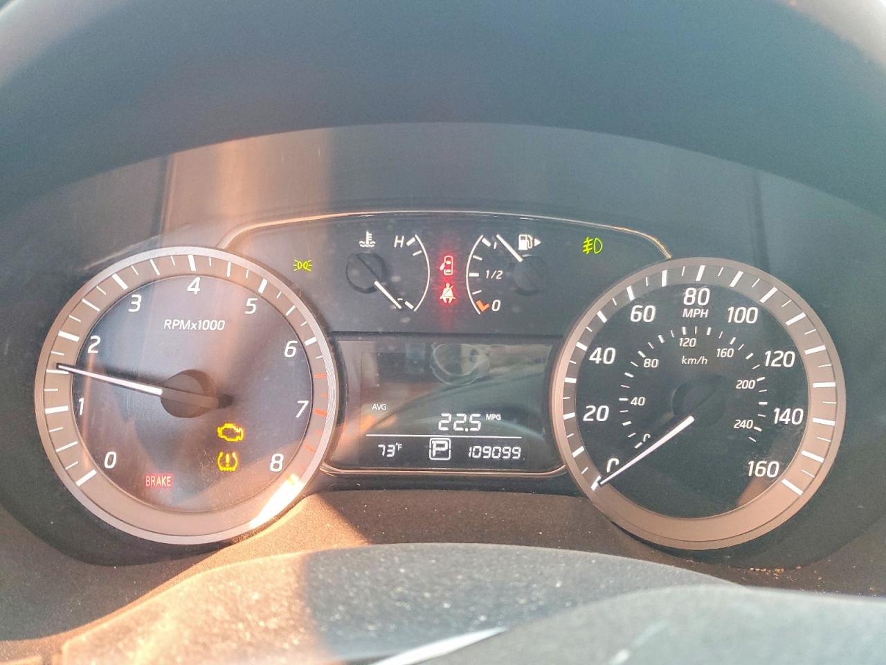 2013 NISSAN SENTRA S photo 25