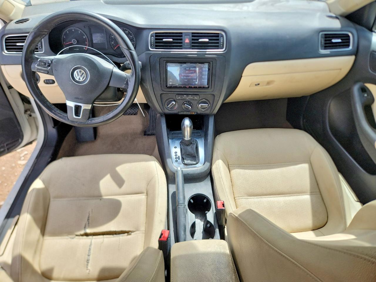 2011 VOLKSWAGEN JETTA SE photo 15
