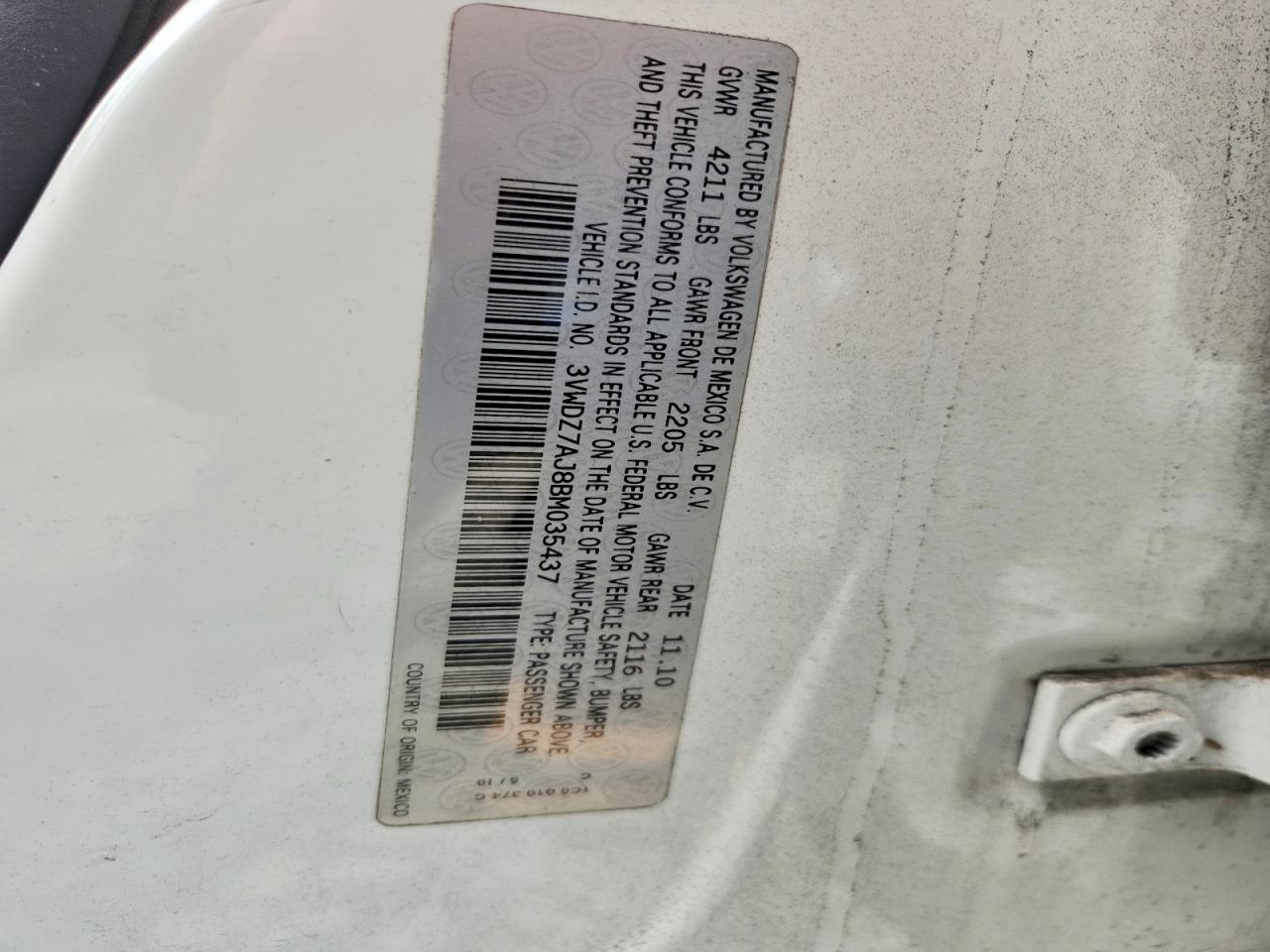 2011 VOLKSWAGEN JETTA SE photo 23