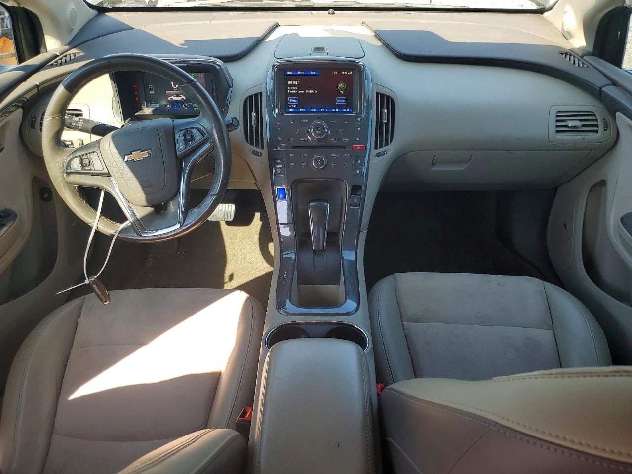 2015 CHEVROLET VOLT photo 8