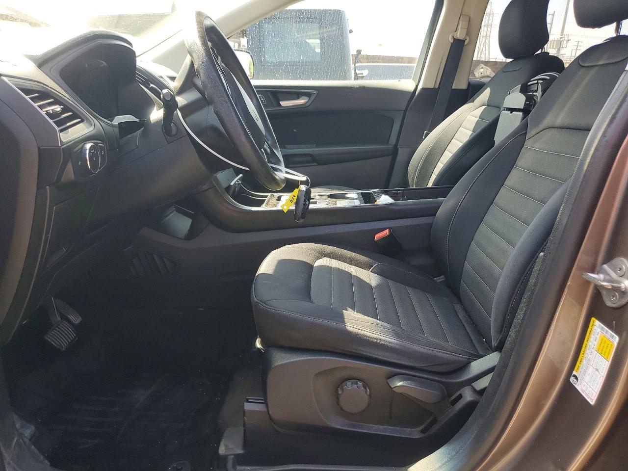 2019 FORD EDGE SE photo 19
