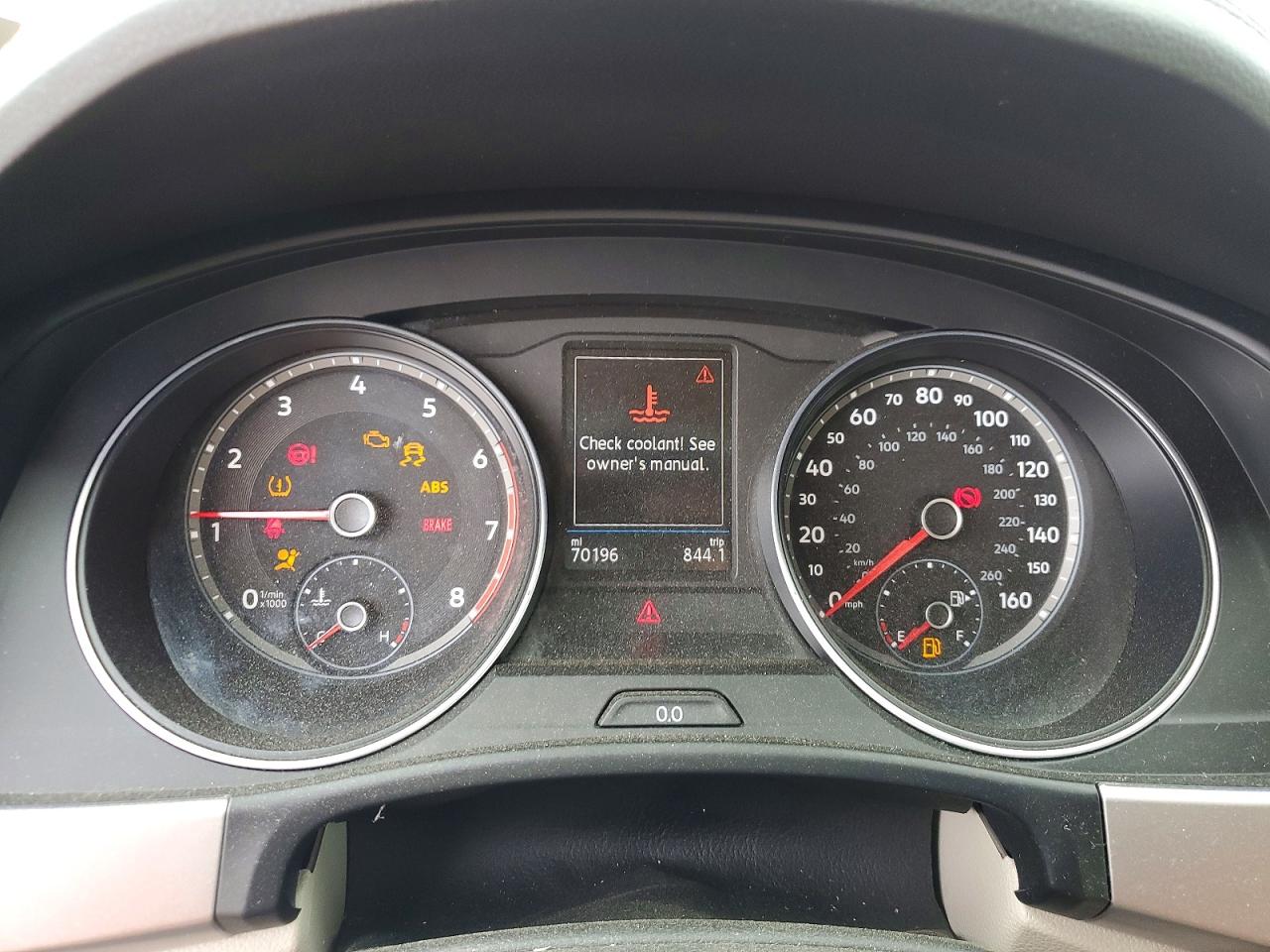 2018 VOLKSWAGEN ATLAS SE photo 17