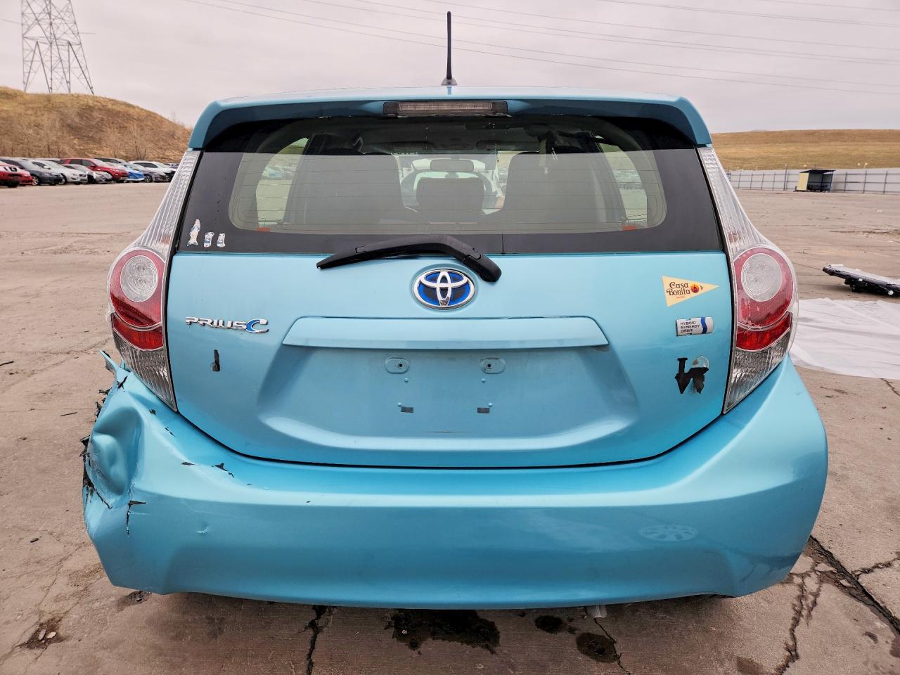 2014 TOYOTA PRIUS C ONE photo 11