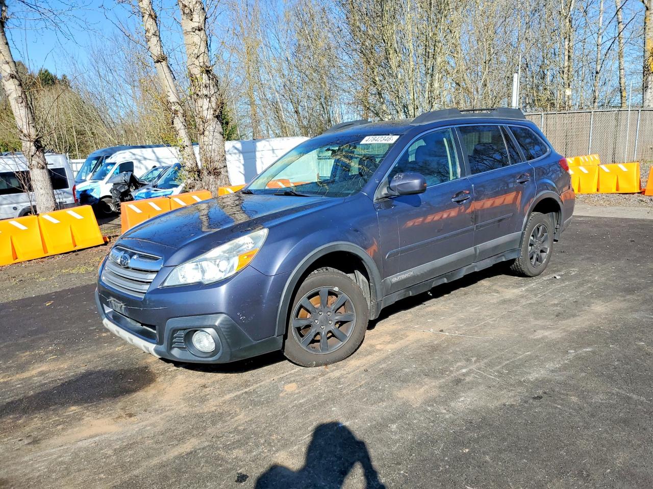 2014 SUBARU OUTBACK