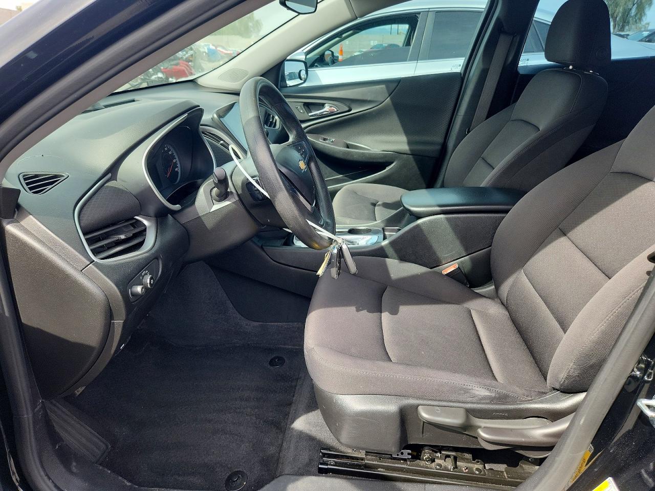 2022 CHEVROLET MALIBU LS photo 13