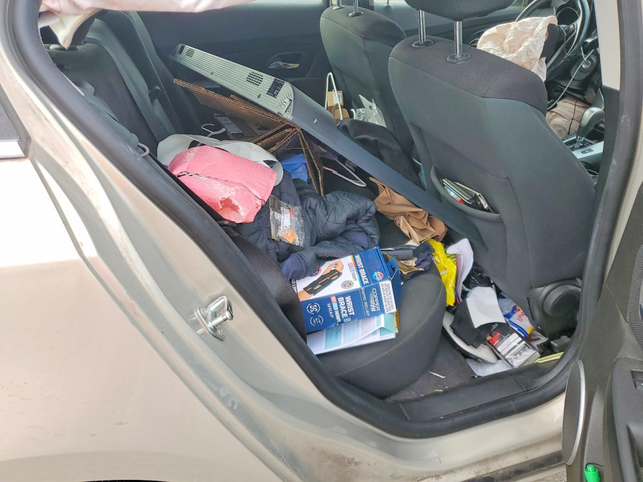 2011 CHEVROLET CRUZE LT photo 19