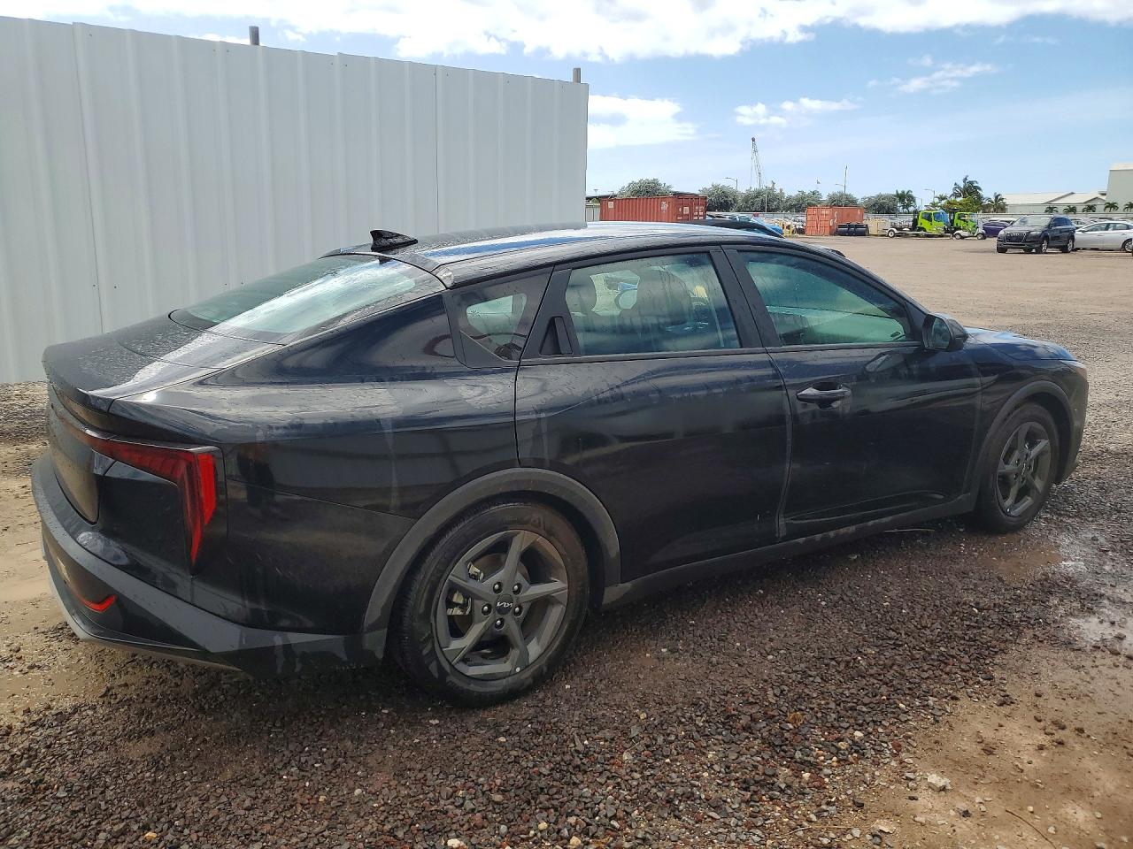 2025 KIA K4 LXS photo 5
