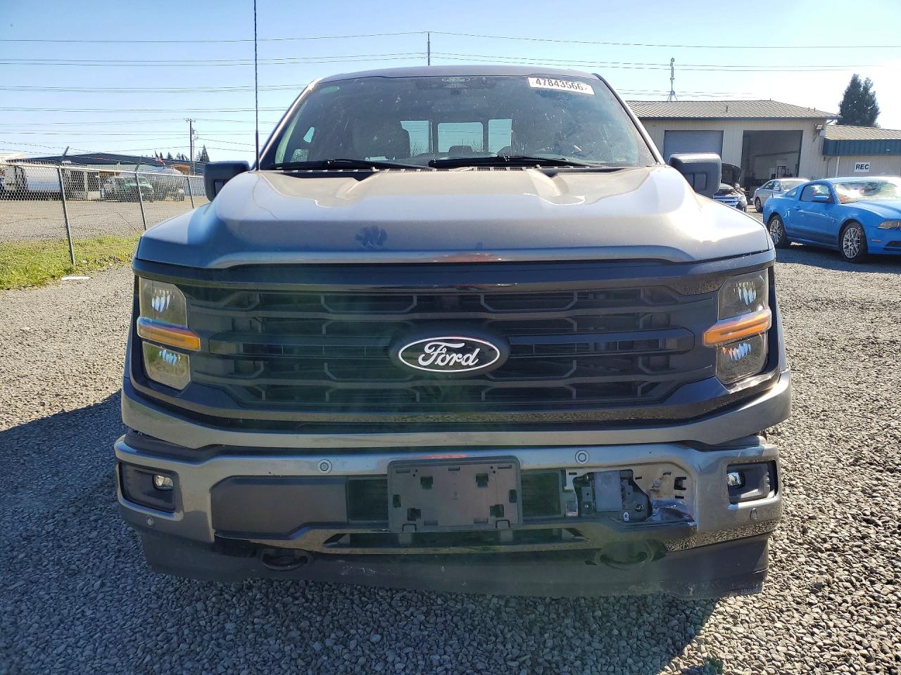 2025 FORD F150 XLT photo 5