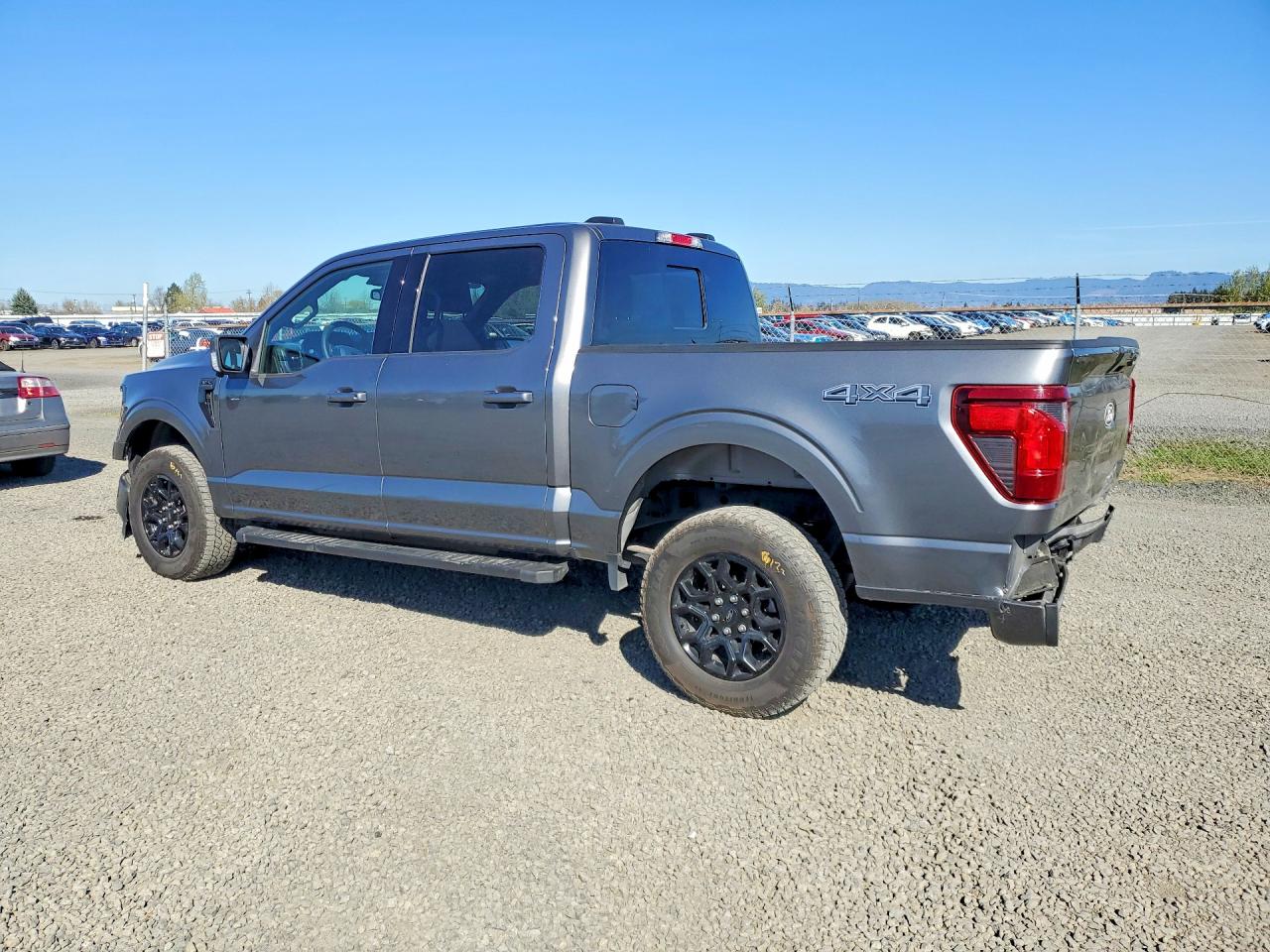 2025 FORD F150 XLT photo 2