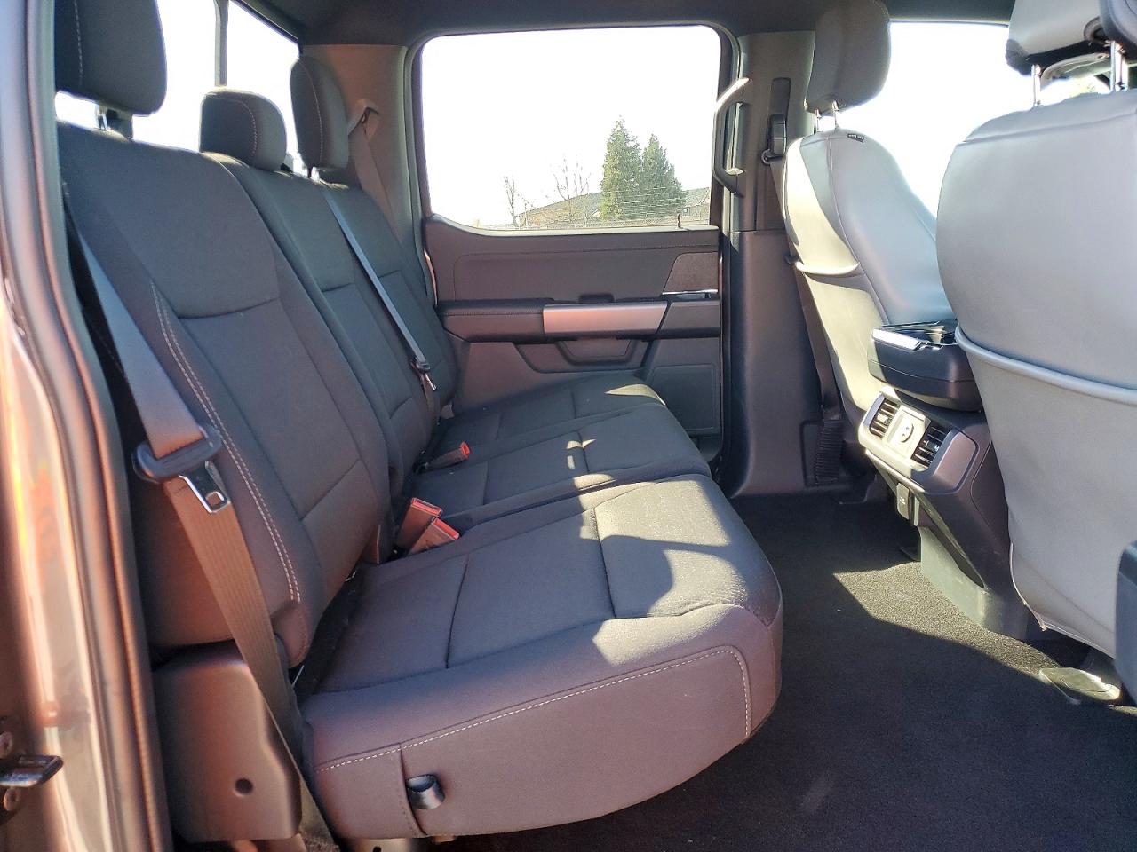 2025 FORD F150 XLT photo 10