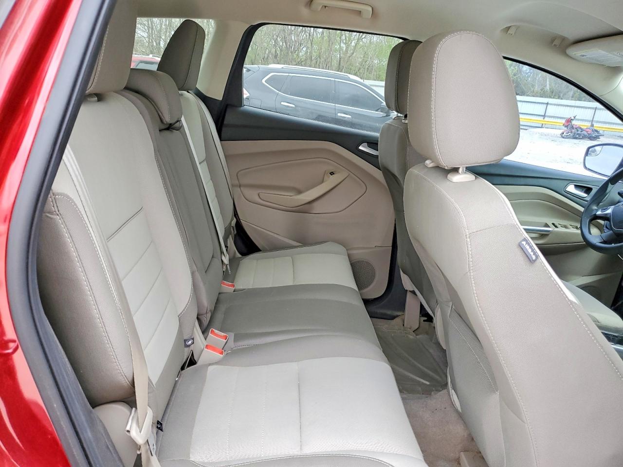 2015 FORD ESCAPE SE photo 11