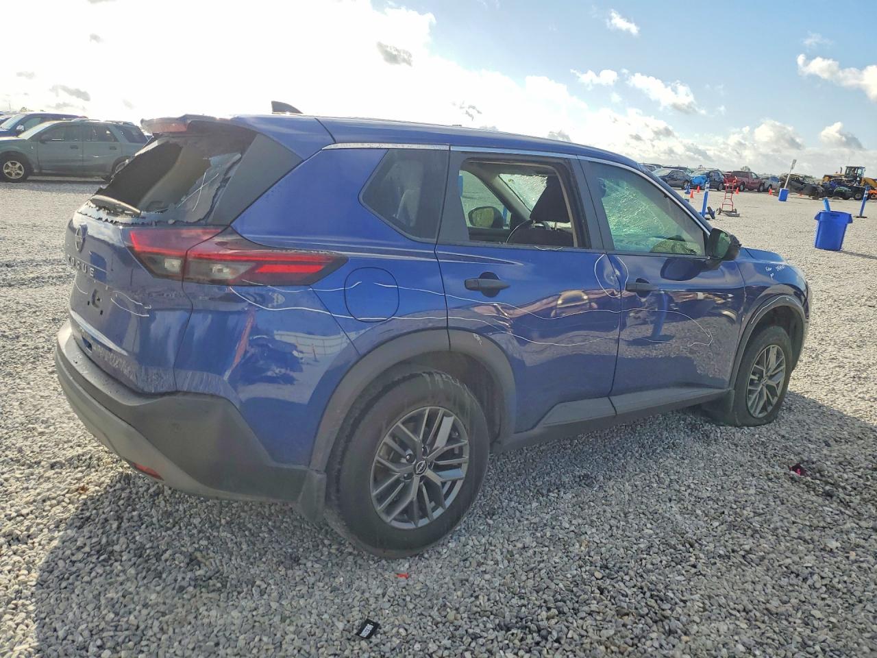 2023 NISSAN ROGUE S photo 7