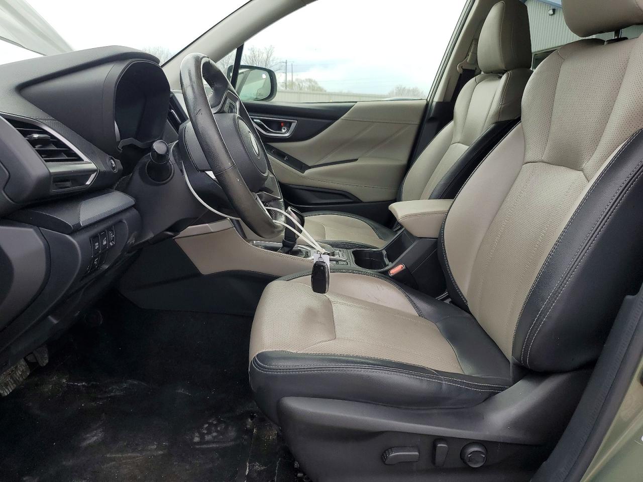 2020 SUBARU FORESTER photo 19