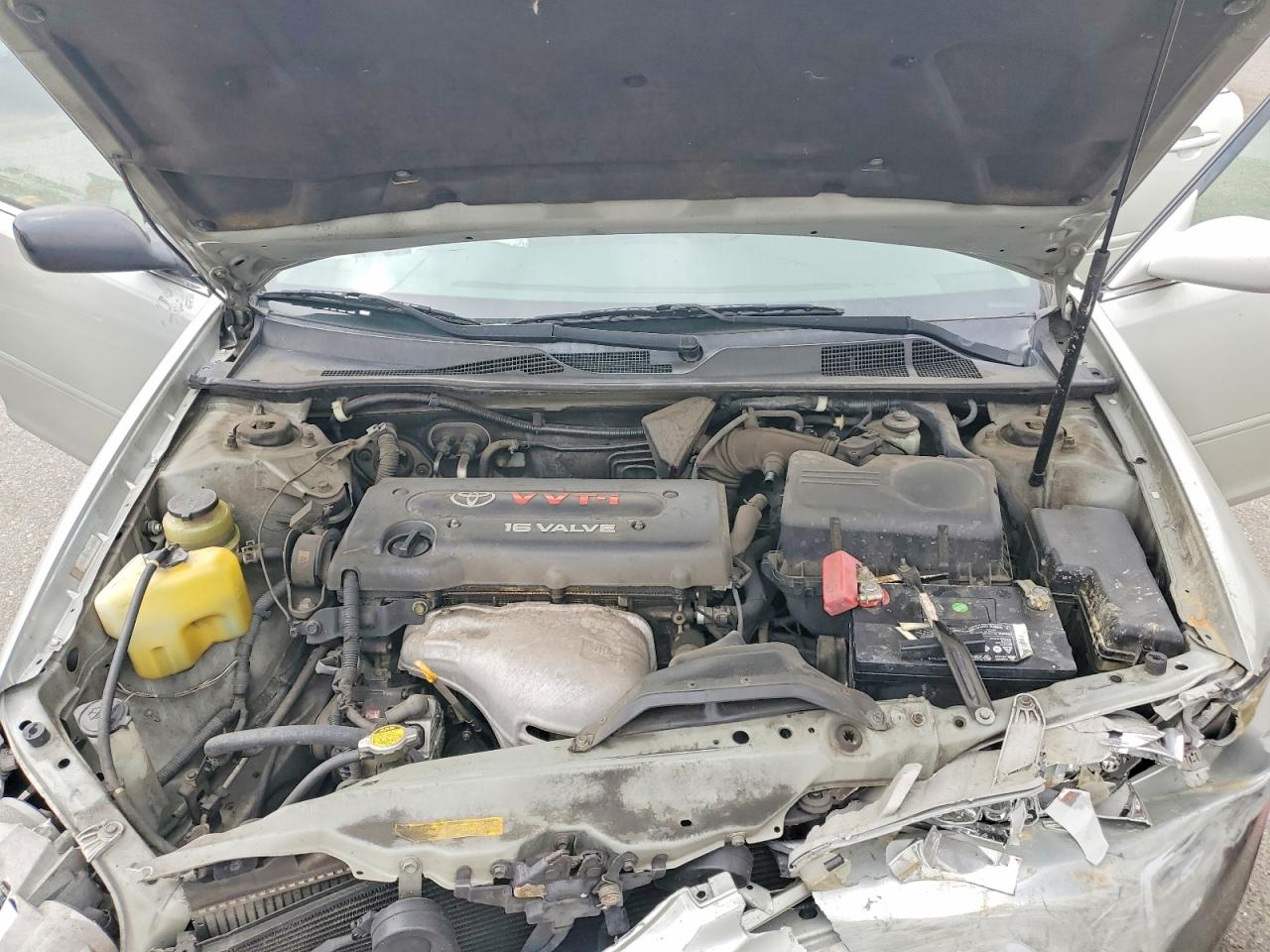 2002 TOYOTA CAMRY LE photo 31