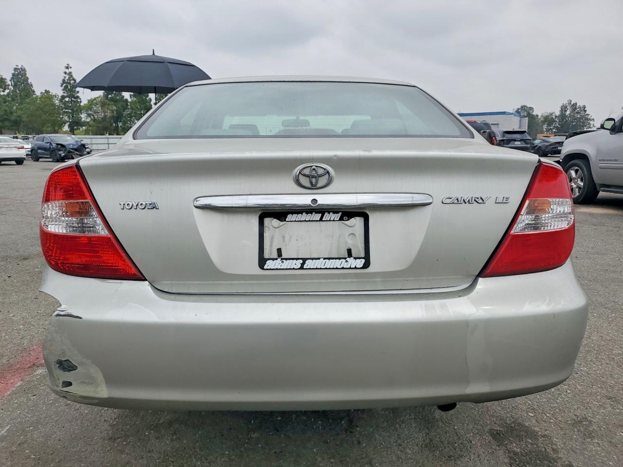 2002 TOYOTA CAMRY LE photo 16