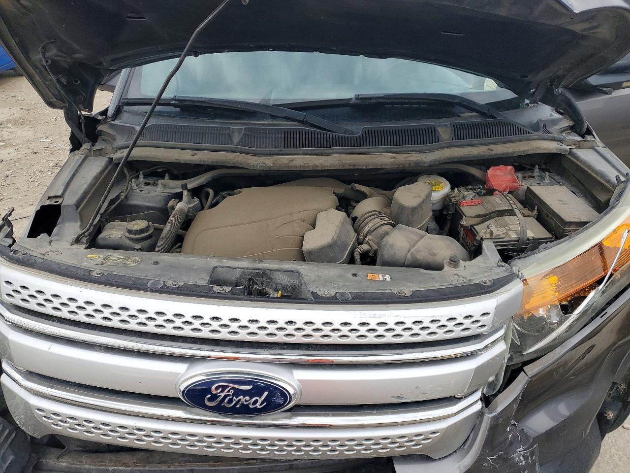 2011 FORD EXPLORER XLT photo 34