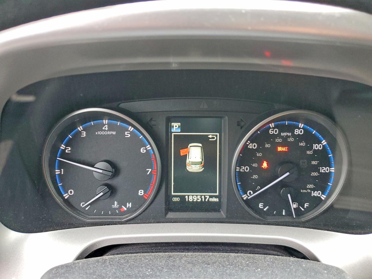 2018 TOYOTA RAV4 LE photo 17