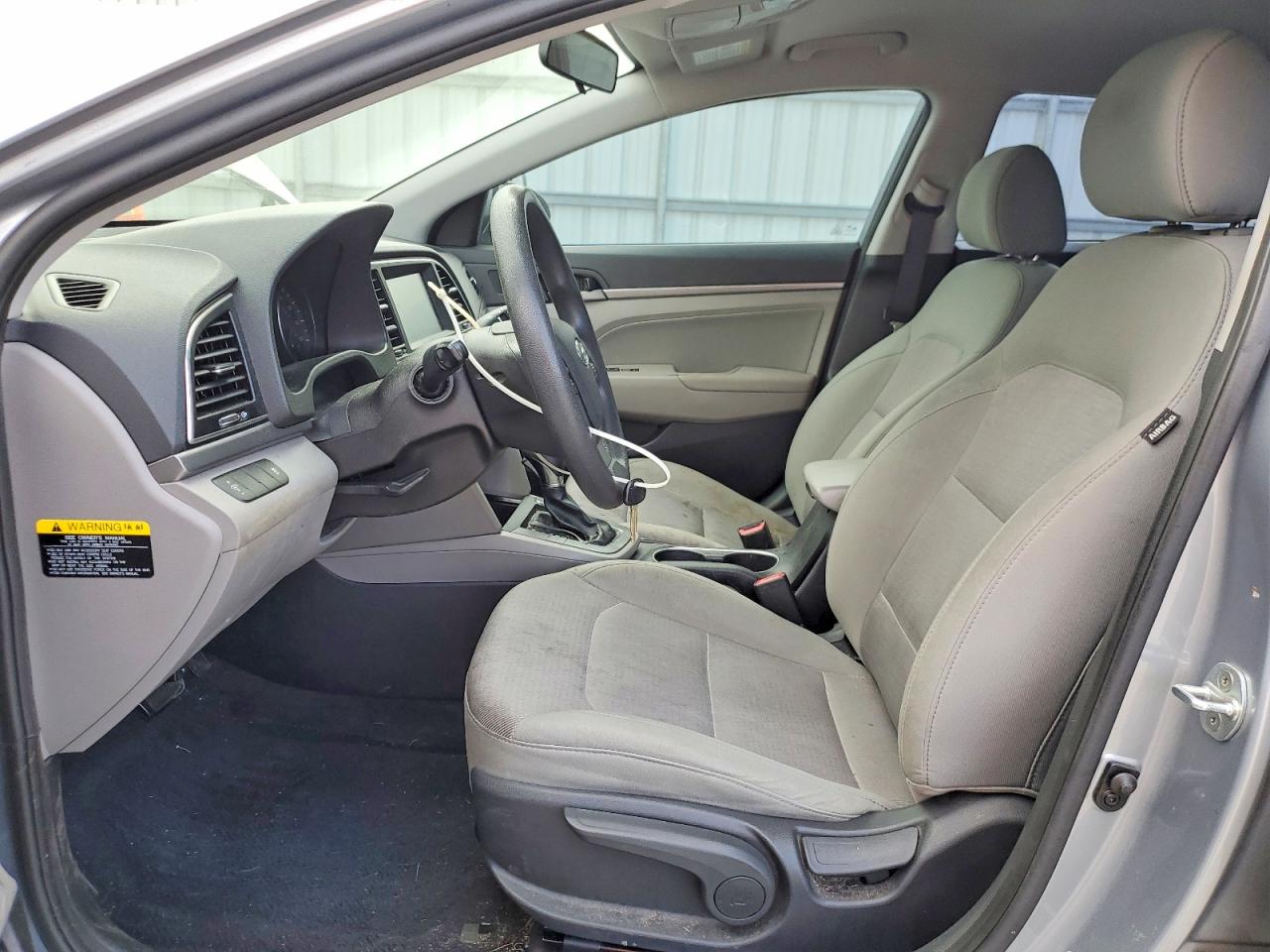 2017 HYUNDAI ELANTRA SE photo 7