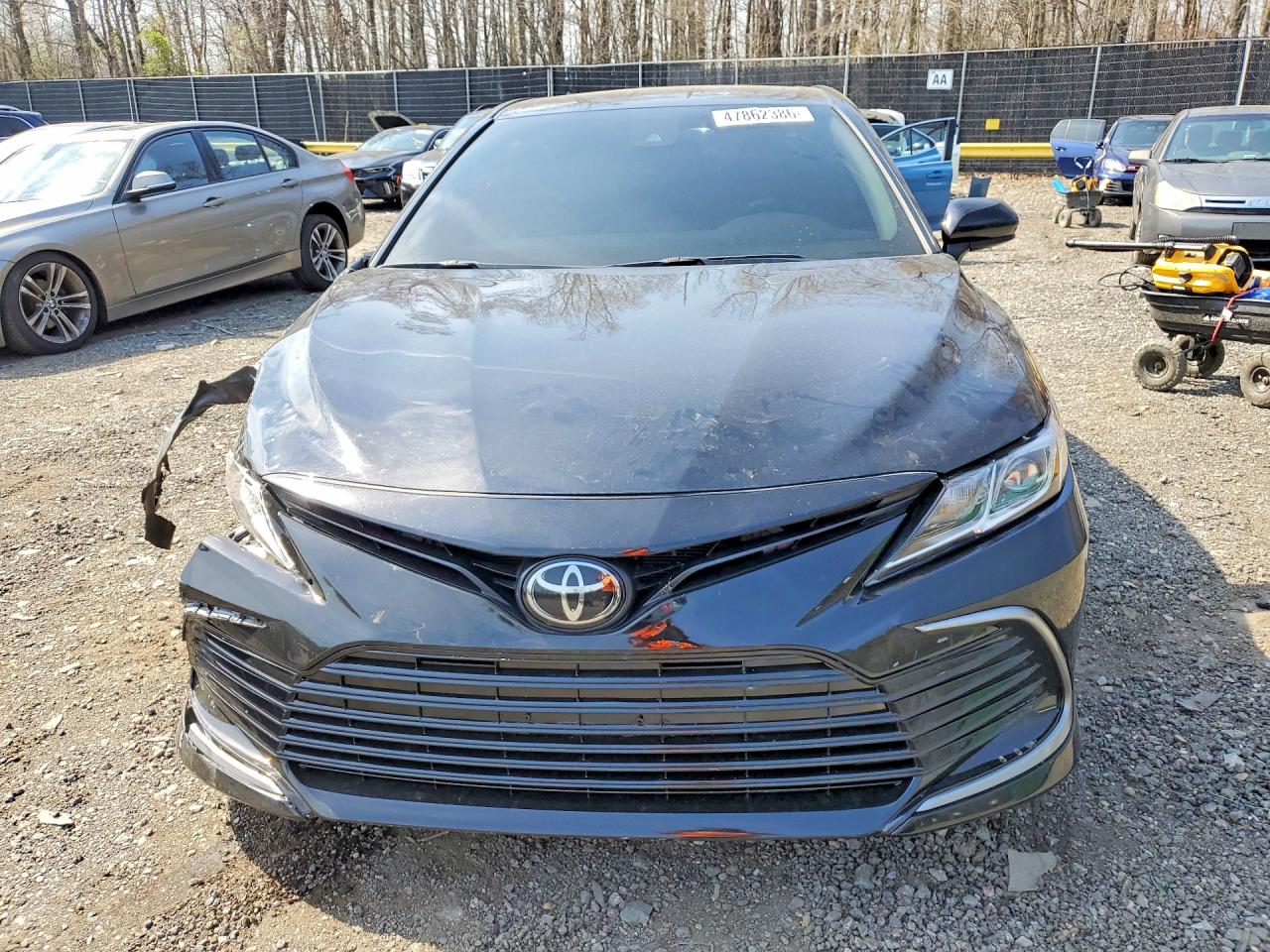 2024 TOYOTA CAMRY LE photo 9