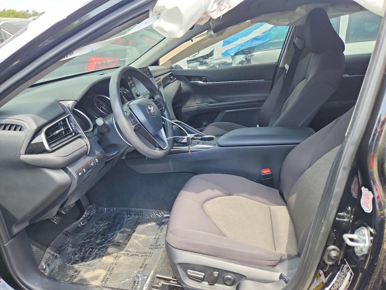 2024 TOYOTA CAMRY LE photo 13