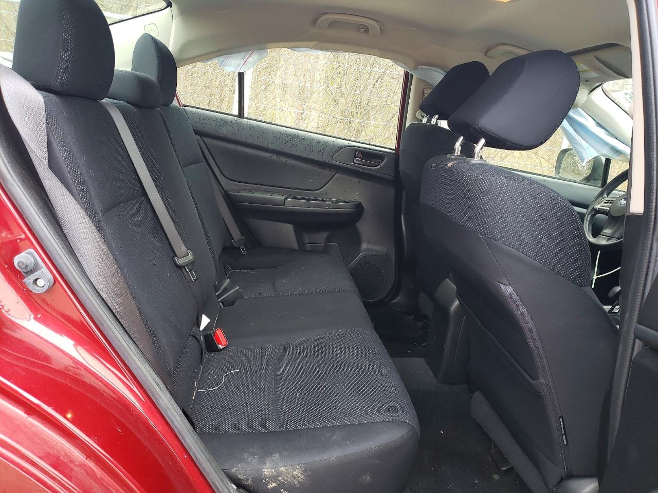 2014 SUBARU IMPREZA photo 28