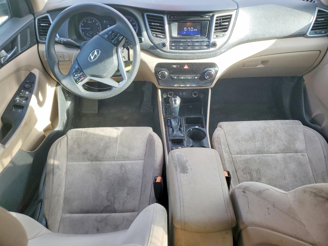 2017 HYUNDAI TUCSON SE photo 15