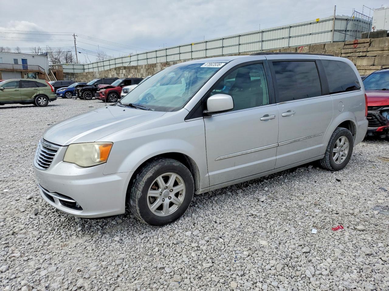 2012 CHRYSLER TOWN & COUNTRY