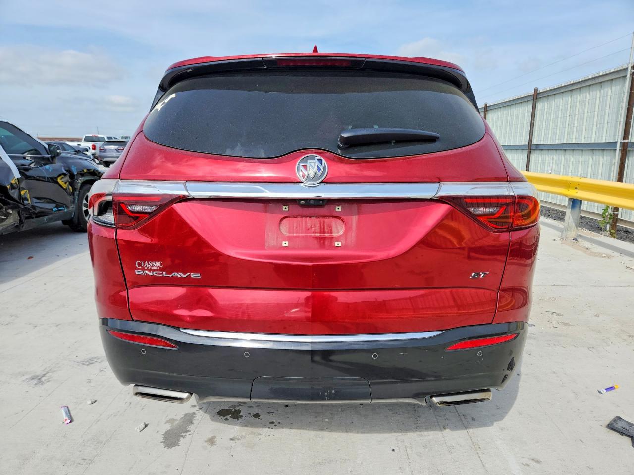 2022 BUICK ENCLAVE ESSENCE photo 16