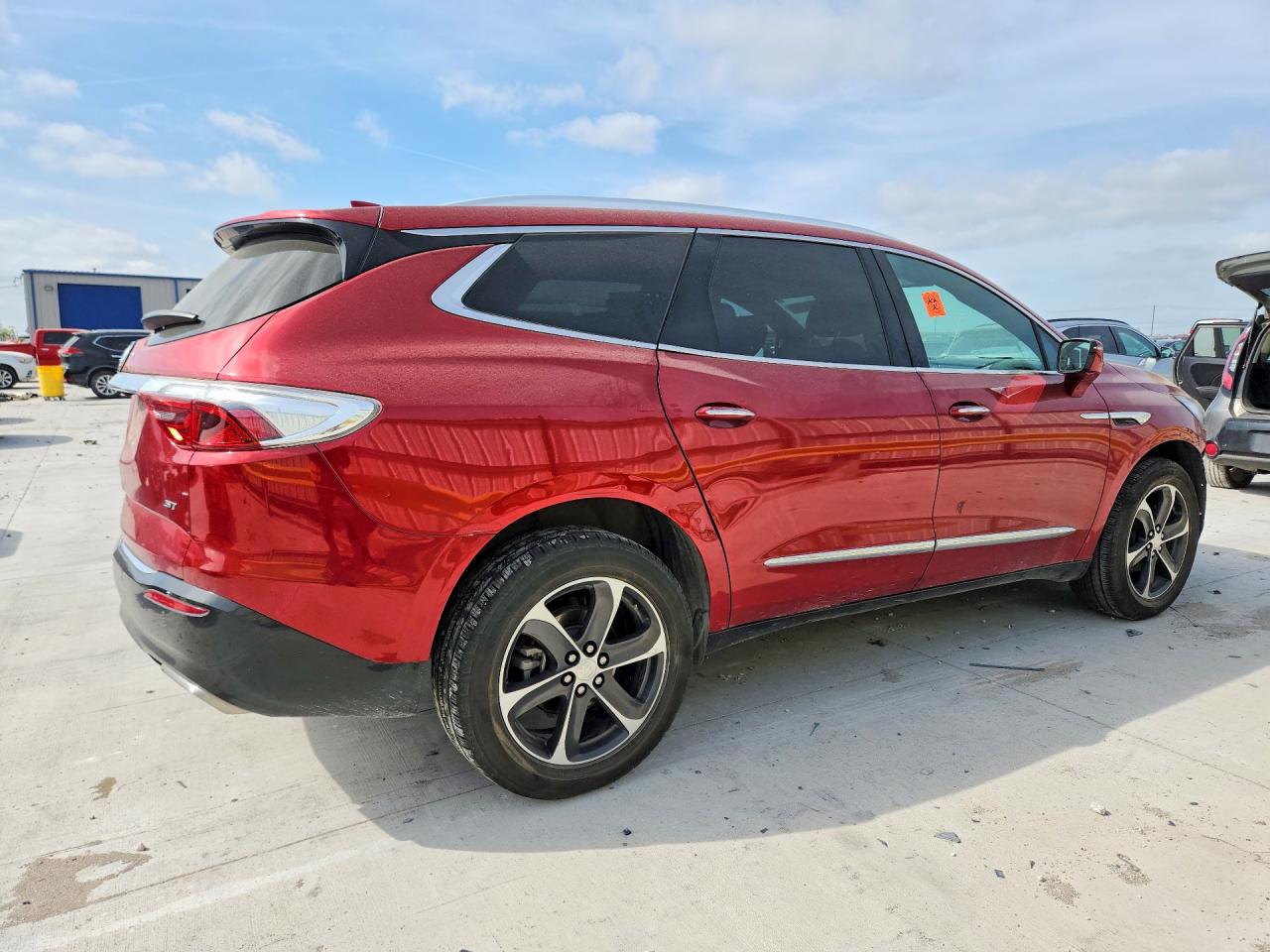 2022 BUICK ENCLAVE ESSENCE photo 7