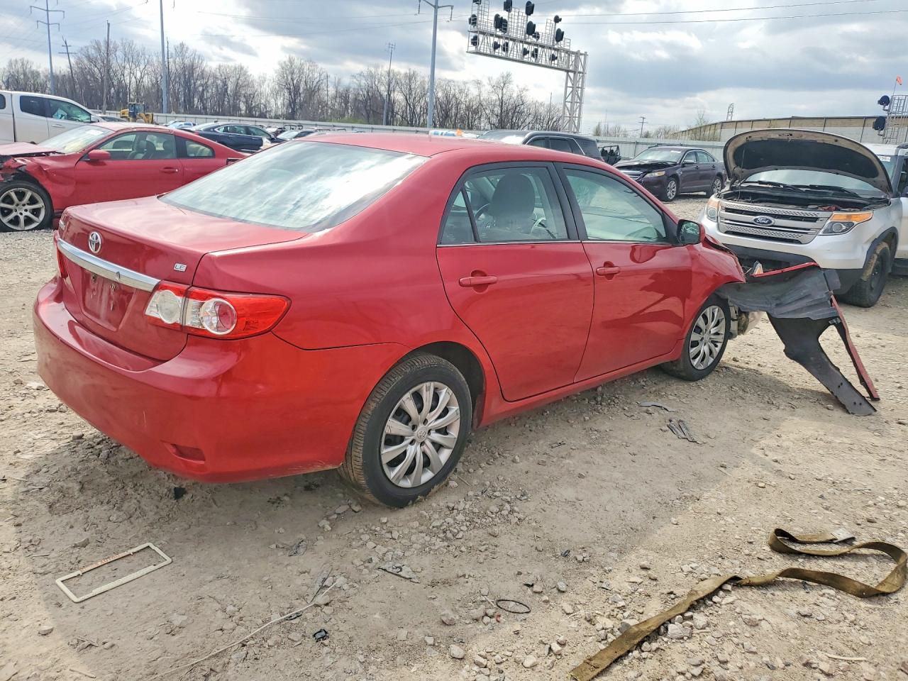 2013 TOYOTA COROLLA LE photo 5