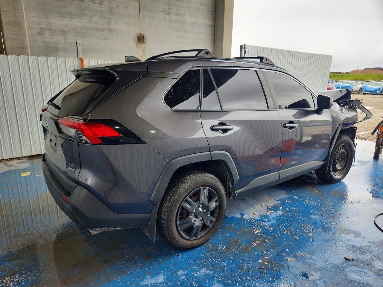 2019 TOYOTA RAV4 LE photo 5