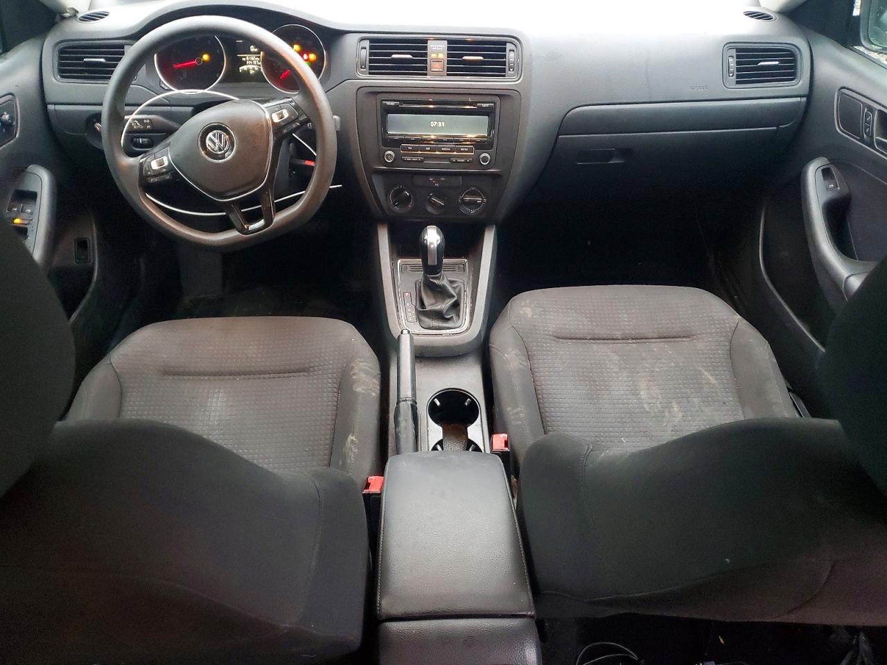 2015 VOLKSWAGEN JETTA BASE photo 22