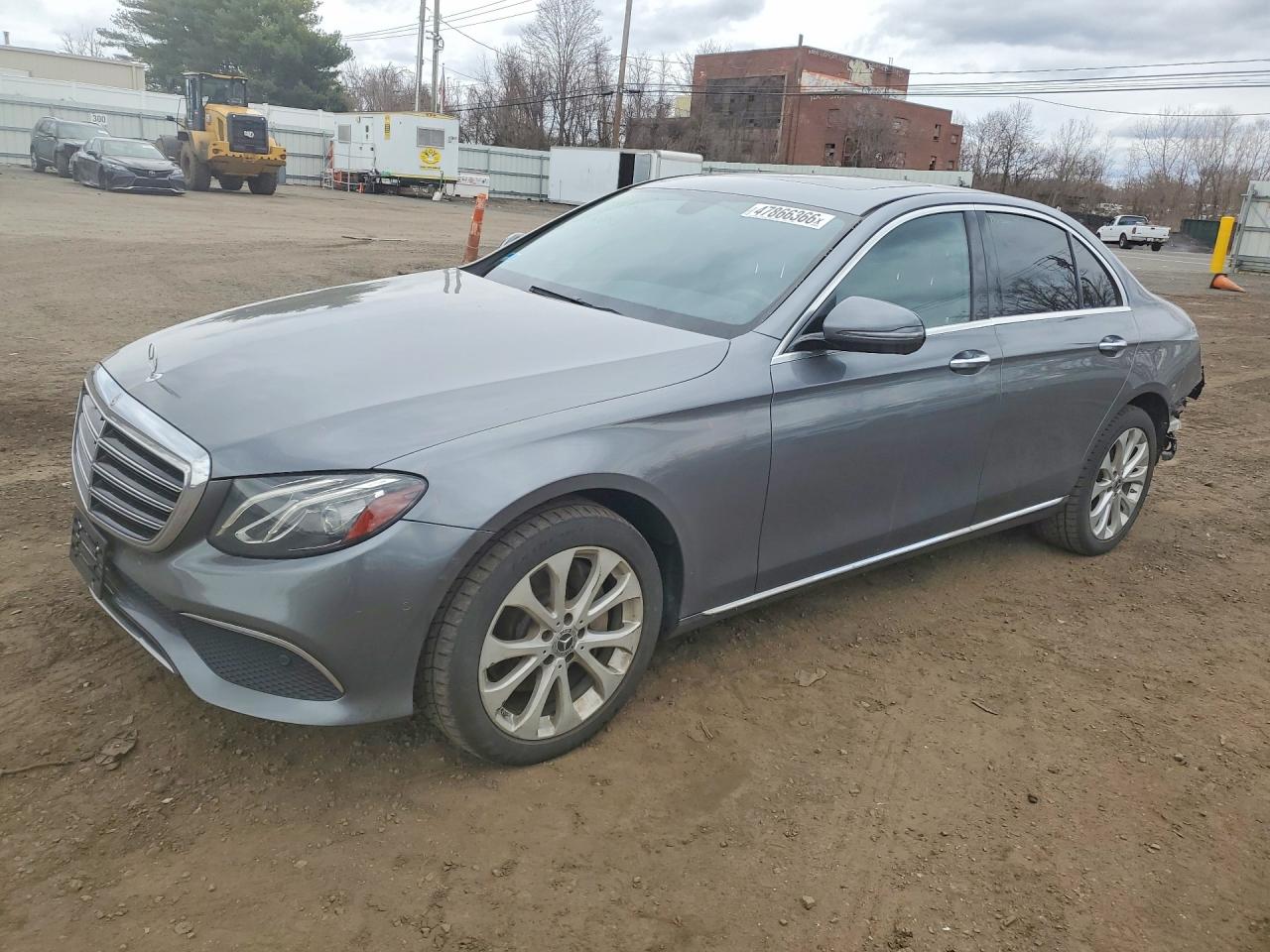 2017 MERCEDES-BENZ E
