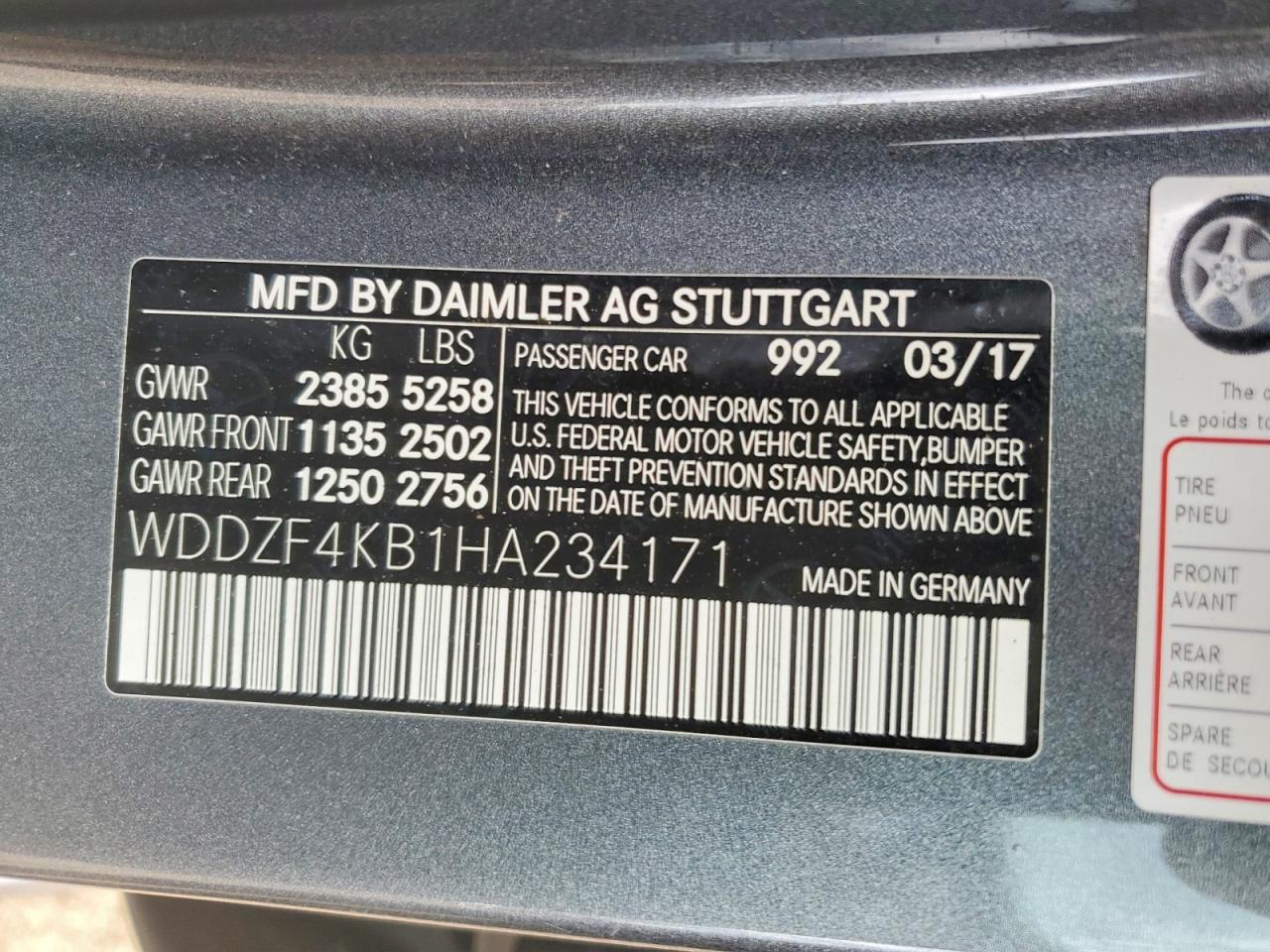 2017 MERCEDES-BENZ E 300 4MATIC photo 13