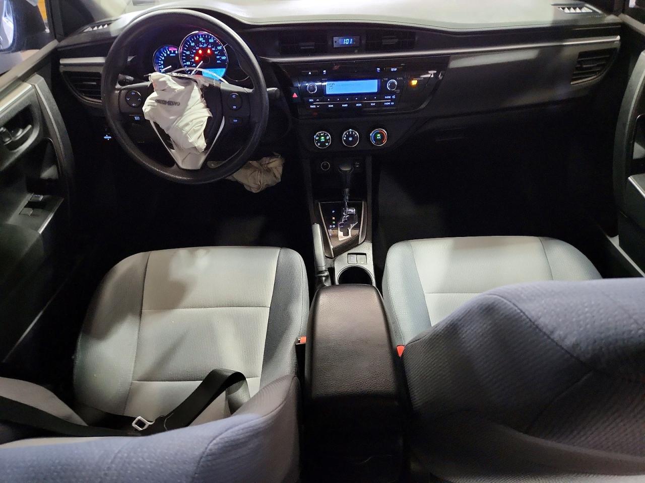 2014 TOYOTA COROLLA L photo 15