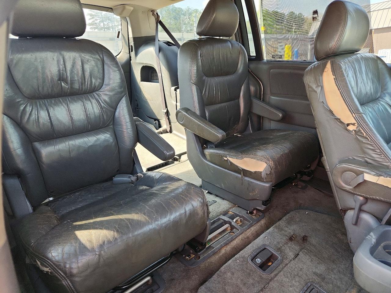 2005 HONDA ODYSSEY TOURING photo 11