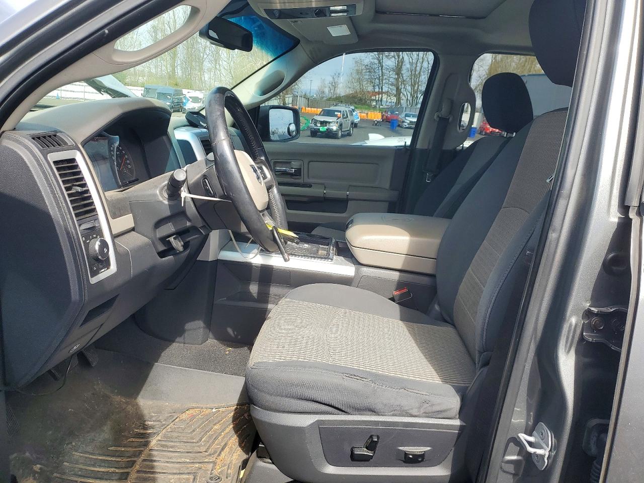 2011 DODGE RAM 1500 photo 19