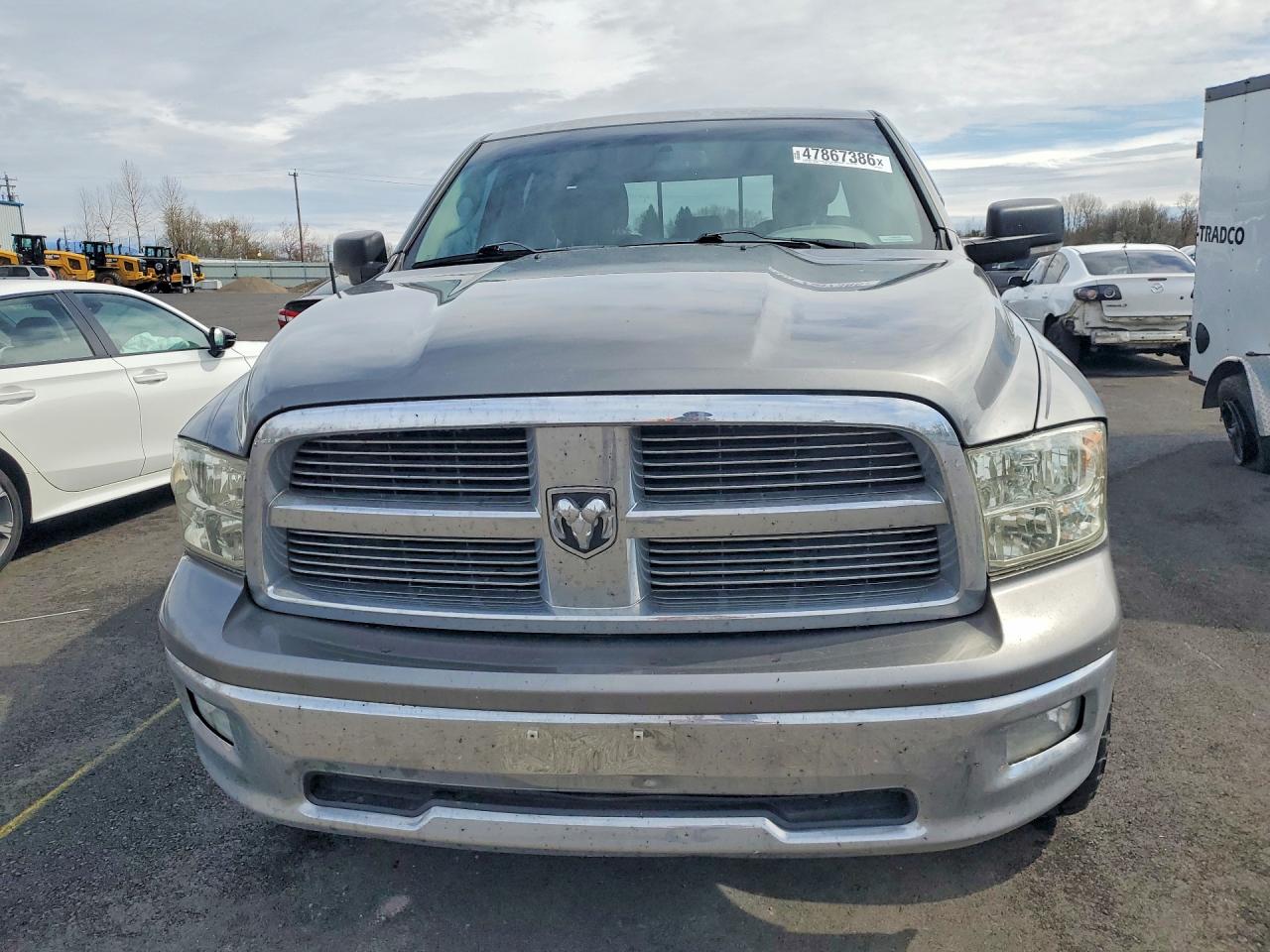 2011 DODGE RAM 1500 photo 13