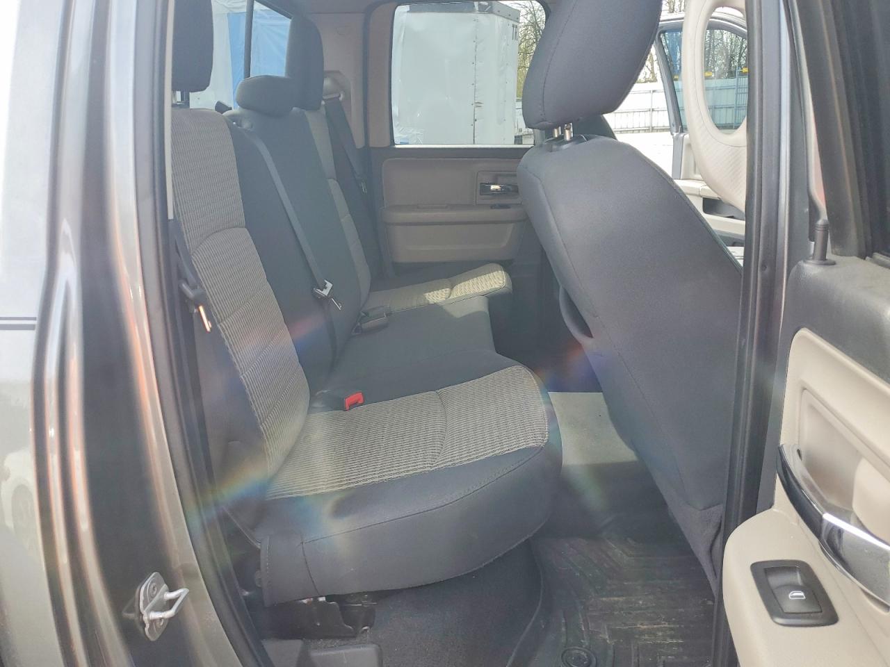 2011 DODGE RAM 1500 photo 28