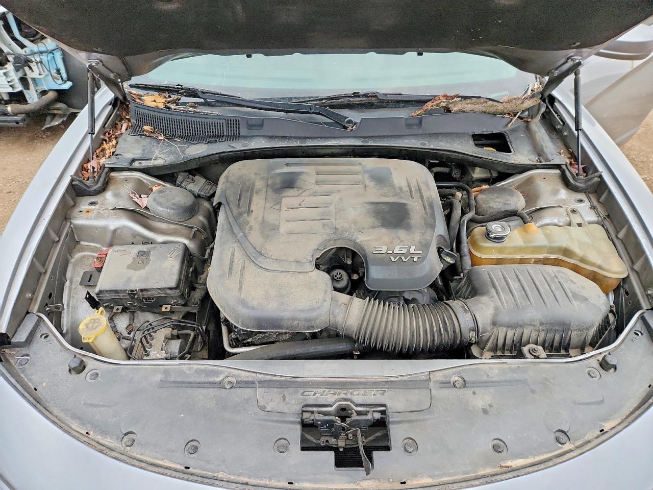 2016 DODGE CHARGER SE photo 11